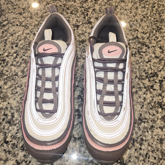 Nike Airmax - Picture 2 of 7